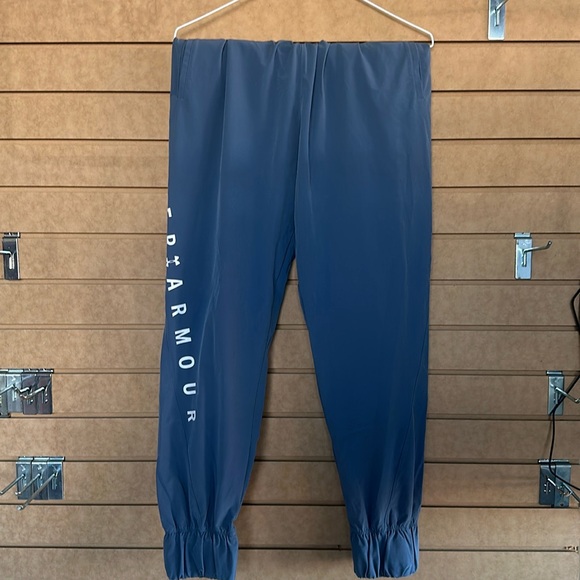 Under Armour wind pant - Picture 1 of 2